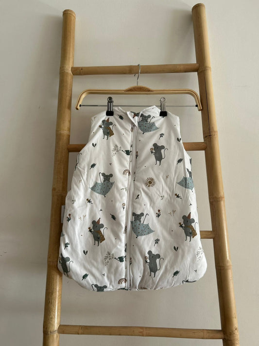 Saco dormir gota 6 a 12 meses algodón estampado y polar tog 2.5 Sin Mangas